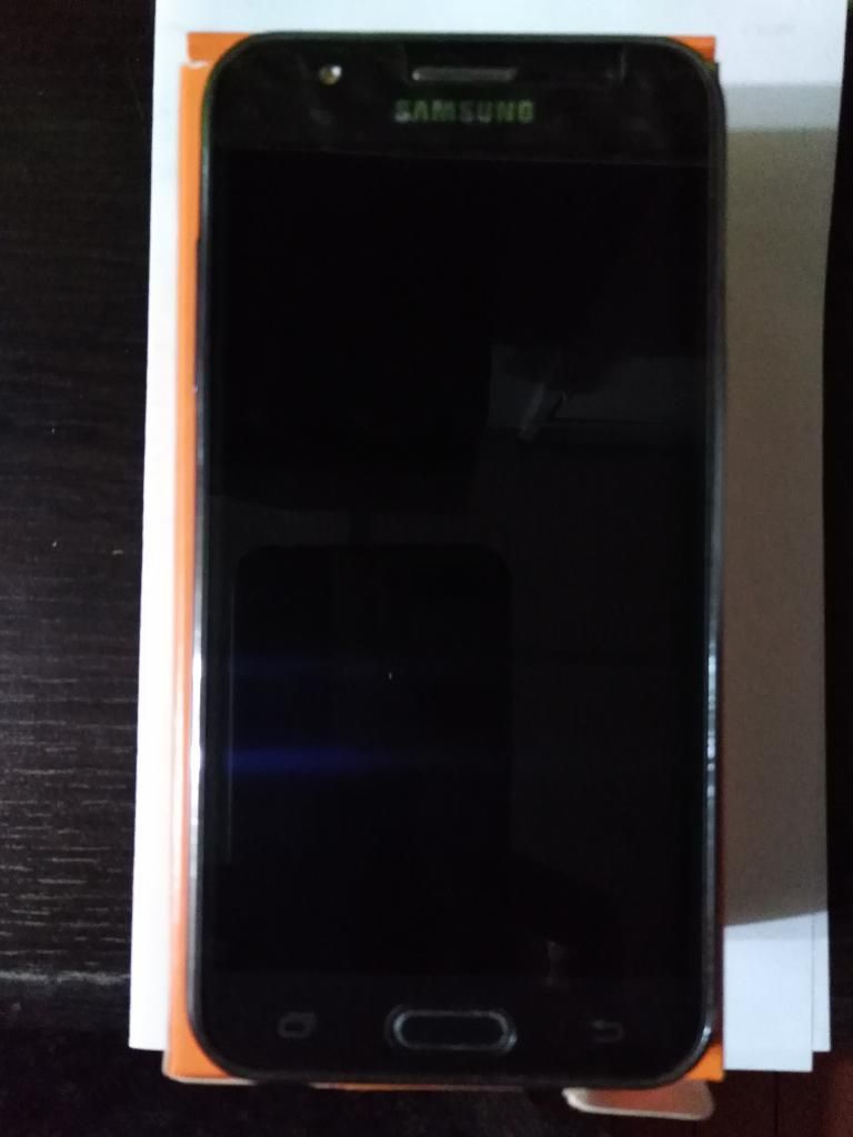 Celular Samsung J5