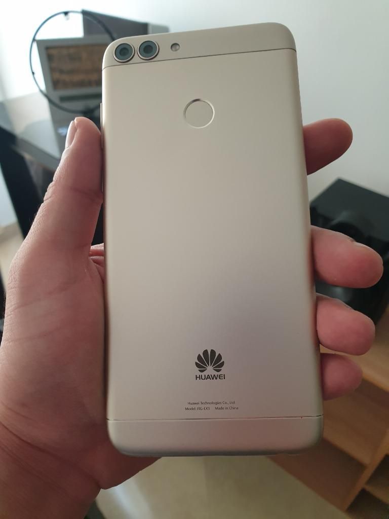 Huawei P Smart Como Nuevo Dorado