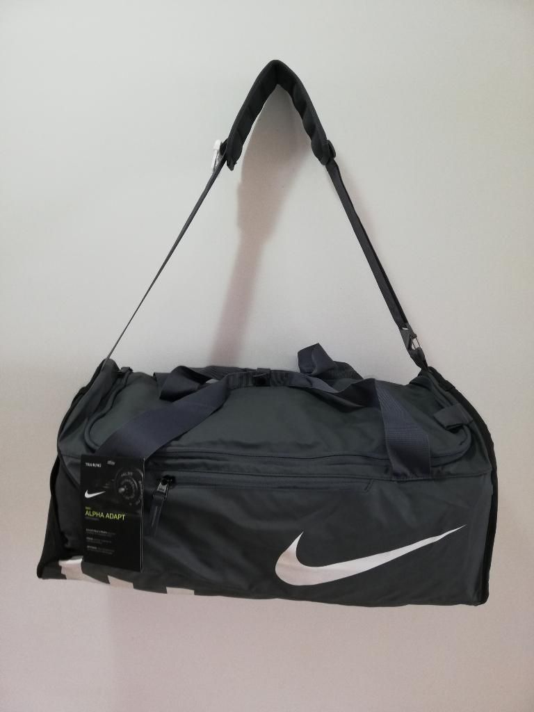Vendo moderno bolso Nike ¡NUEVO!