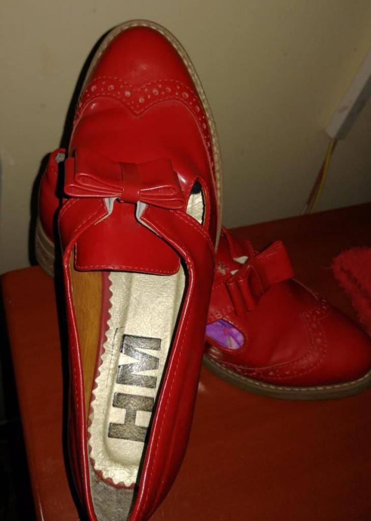 Zapato casual rojo talla 