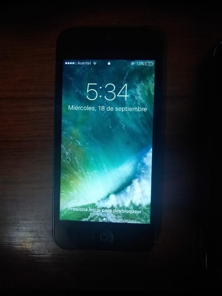 Iphone 5 en buen estado, con forro, libre icloud y sim