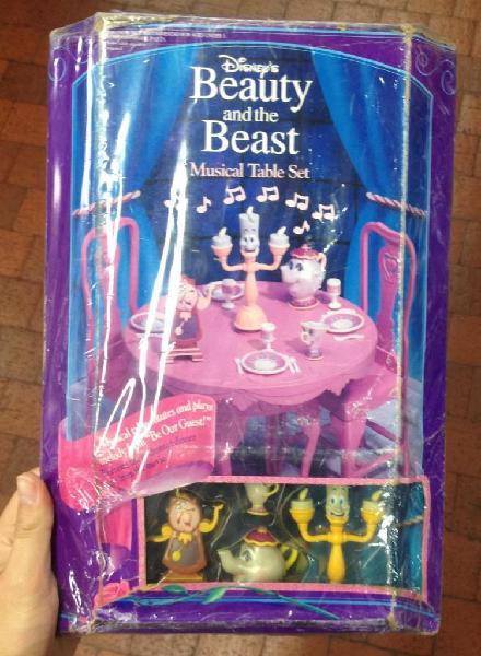 Muñeca Barbie, Comedor Disney