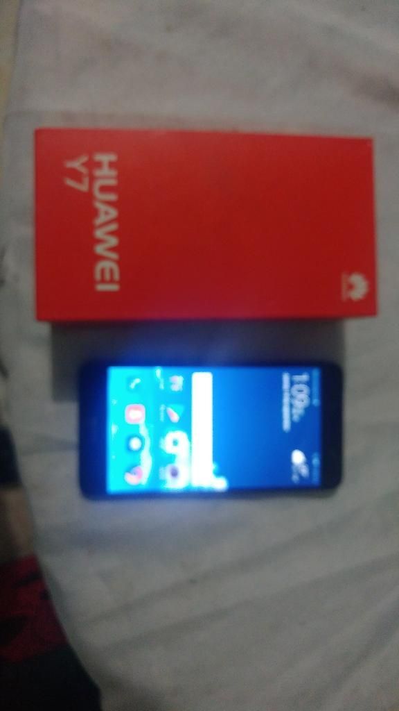 Vendo Huawei Y7 2gb Y 16gb Melo con Caja