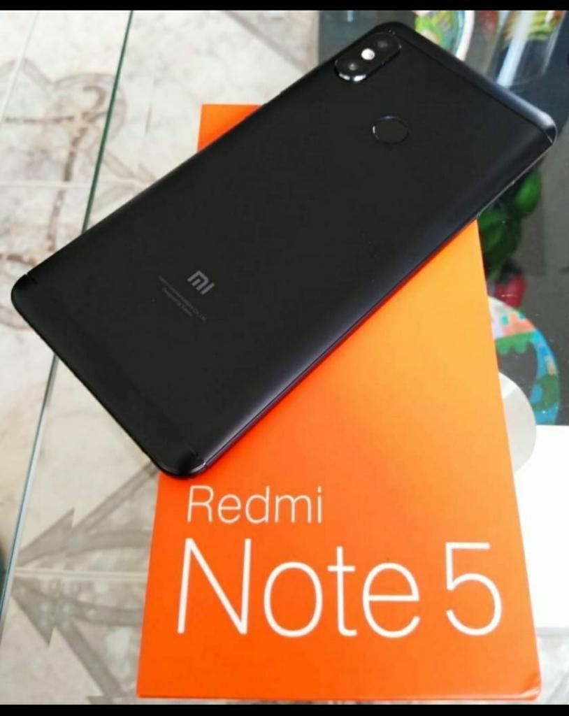 Xiaomi Note 5, con 4 Gigas de Ram. Cali.