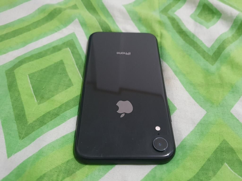 iPhone Xr 64g Negro Usado