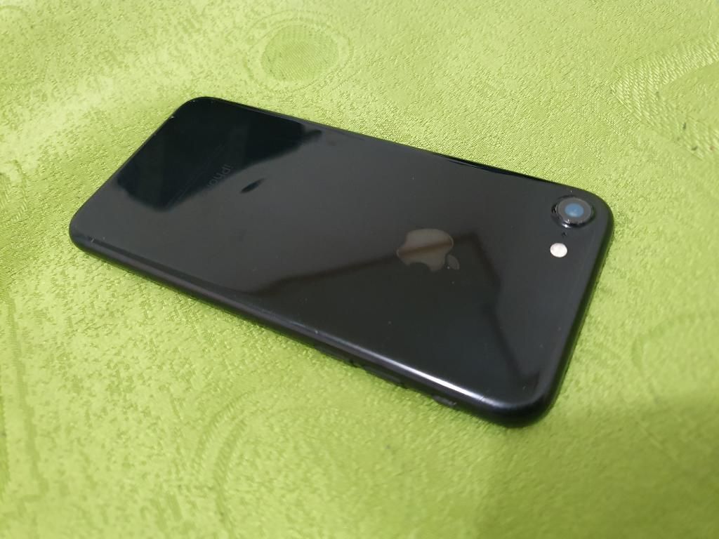 iPhone g Negro Usado