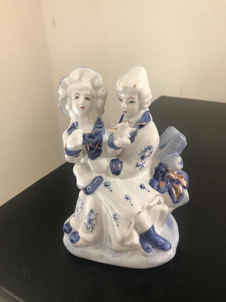 Venta de Porcelanas Blanco Y Azul