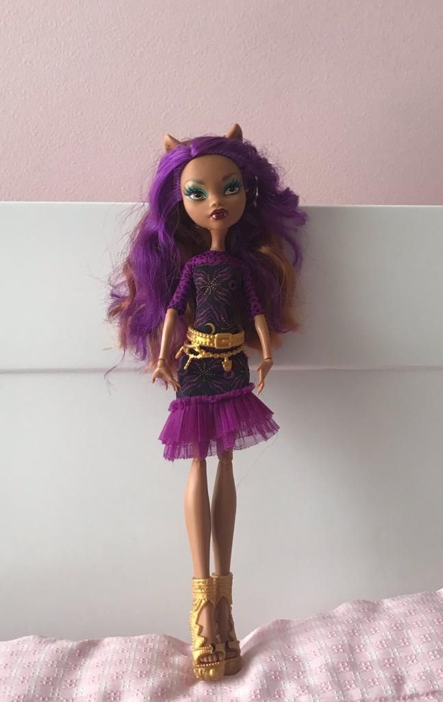 Muñeca Clawdeen Wolf, 32 de Alta.