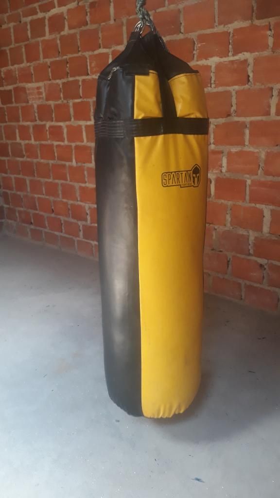 Saco de Boxeo Profesional, Negociable