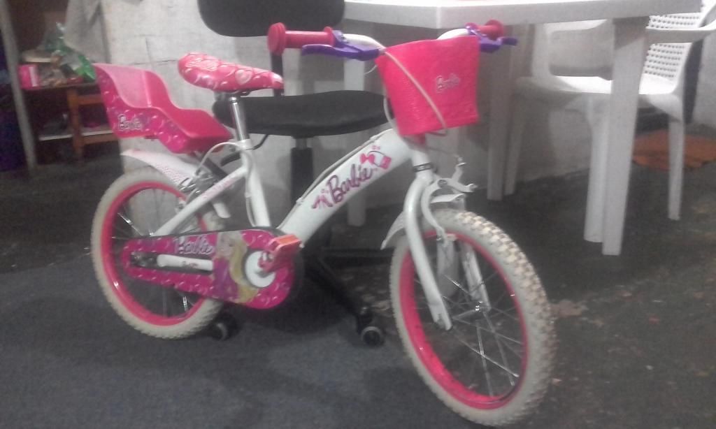 Se vende bicicleta para niña marca Barbie Rin 16, excelente