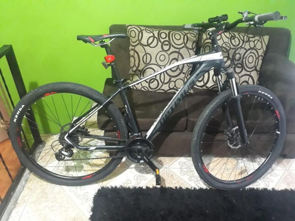 BICICLETA OPTIMUS TUCANA 29