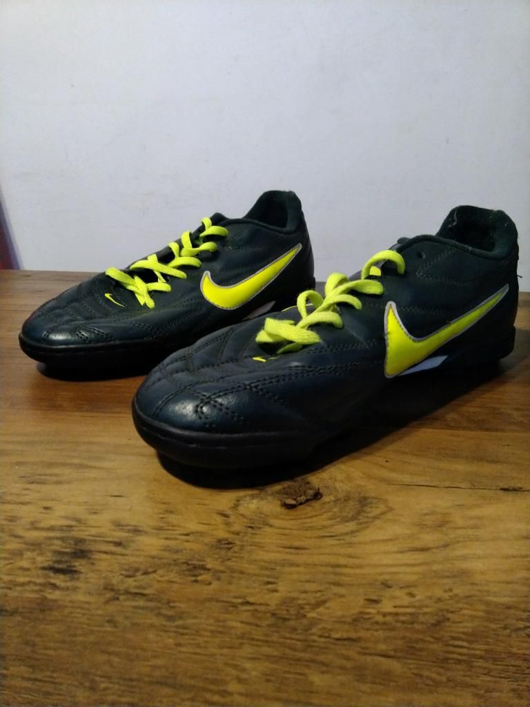 Guayos Nike Talla 38