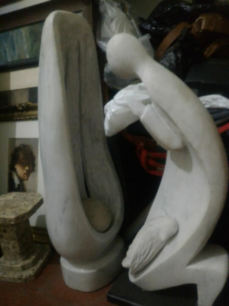 William Agudelo Escultura Marmol Carrara