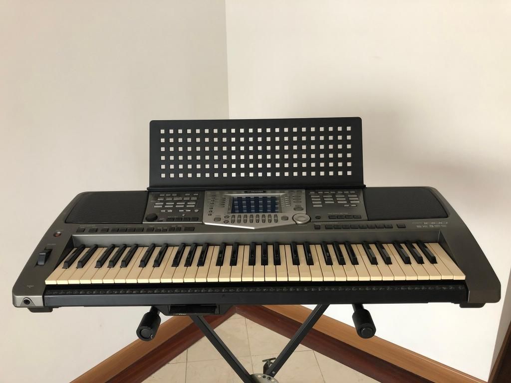 YAMAHA PSR 