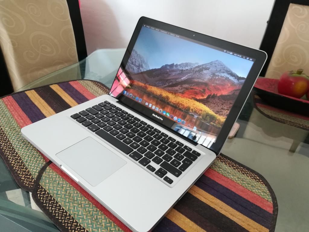 Macbook Pro  Core I5 4gb de Ram