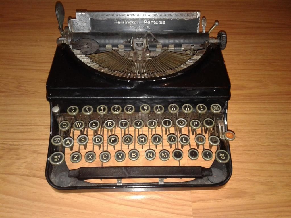 Maquina de Escribir Remington portable modelo 5