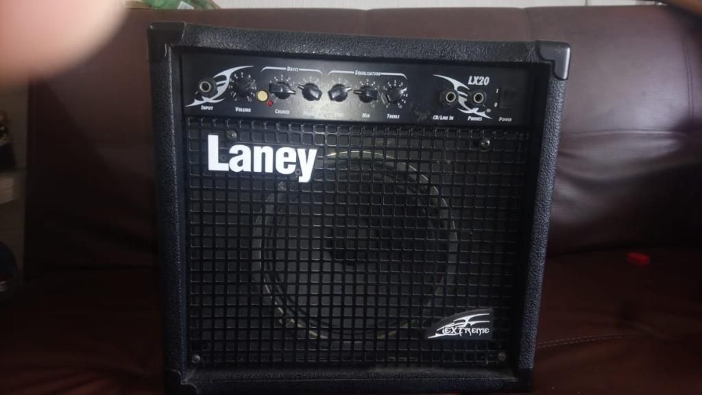 Amplificador Laney Lx20 de 30W