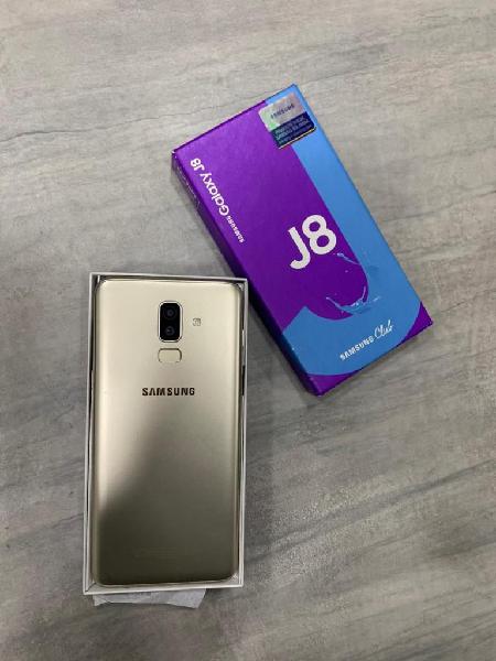 Samsung J8 de 32 Gb en Perfecto Estado