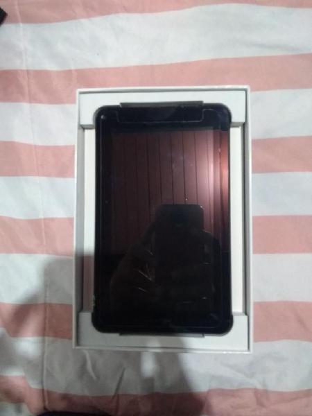 Tablet Silver Max St 810