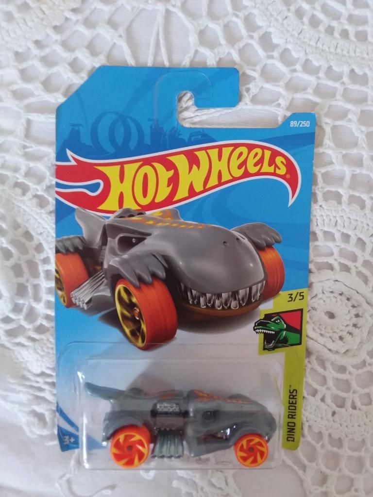 Carrito Hot Wheels Rextroyer Dino Riders