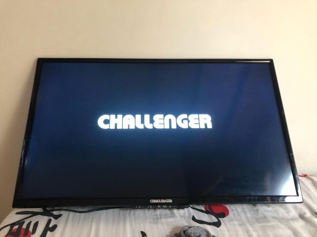 Challenger Led 32"