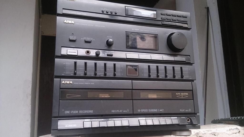 Equipo de sonido AIWA doble cassette