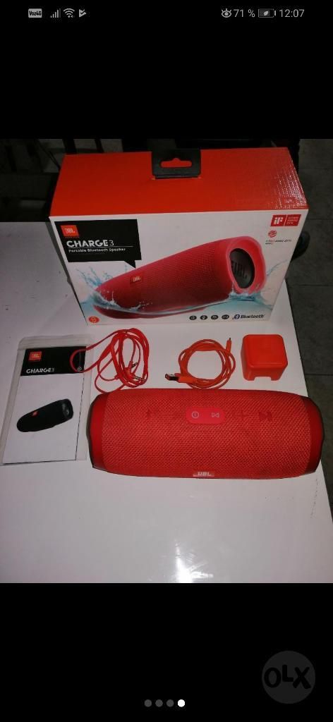 Parlante Jbl Charge 3 en Buen Estado