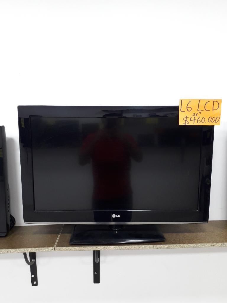 Tv Lg Lcd 32 Pulgadas con Base de Mesa