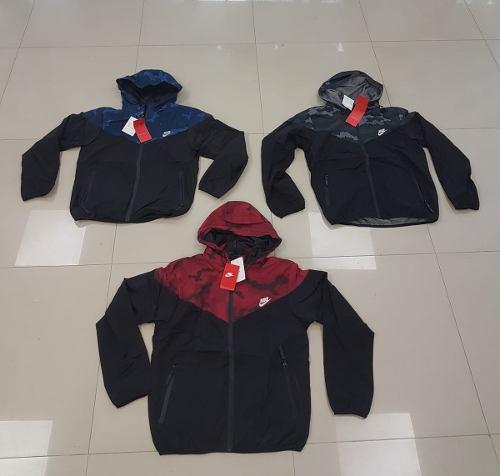 Chaqueta Deportiva Hombre Capucha