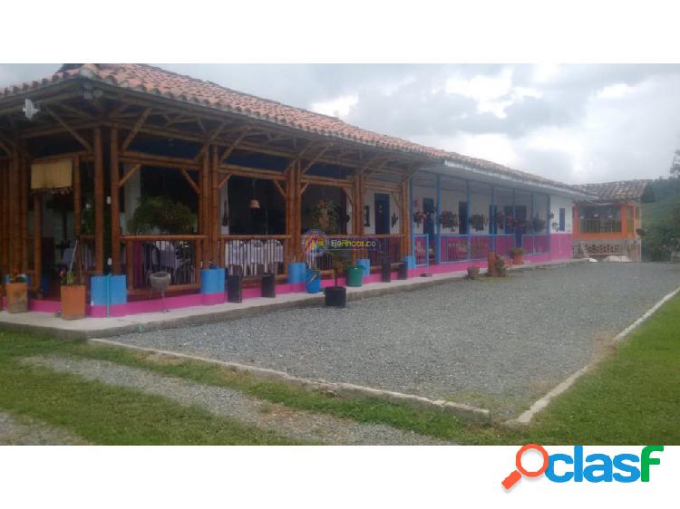 FINCA PARA ALQUILAR EN QUIEBRA DE NARANJAL 15 PAX