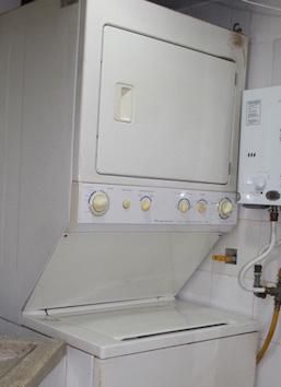 Lavadora Secadora en Torre a Gas - en Muy Buen Estado