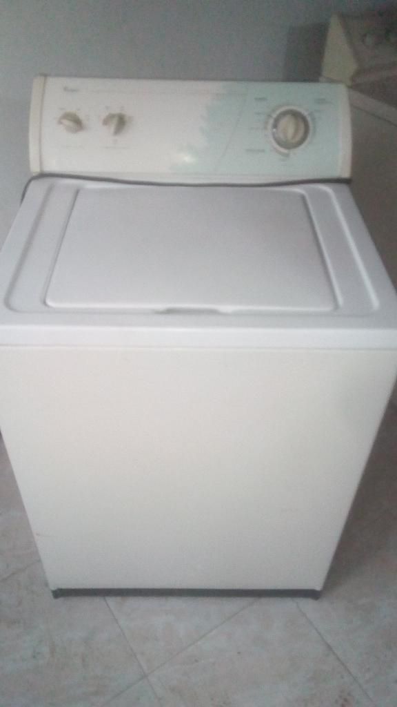 Lavadora Whirlpool Americana Blanca 26 L