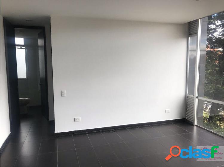 SE VENDE APARTAMENTO EN LA CALLEJA