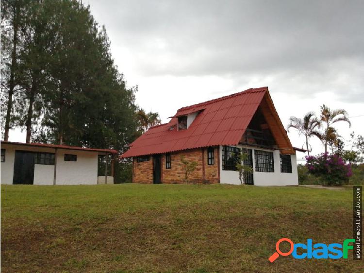 SE VENDE FINCA EL REFUGIO