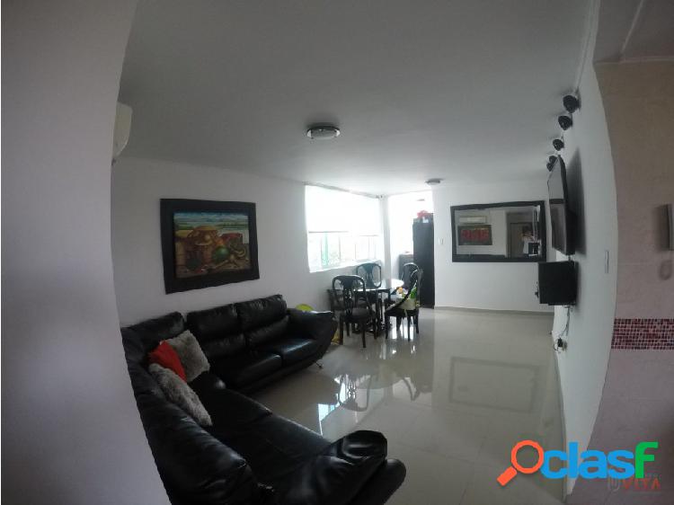 VENDEMOS APARTAMENTO EN MANGA - LAS ACACIAS