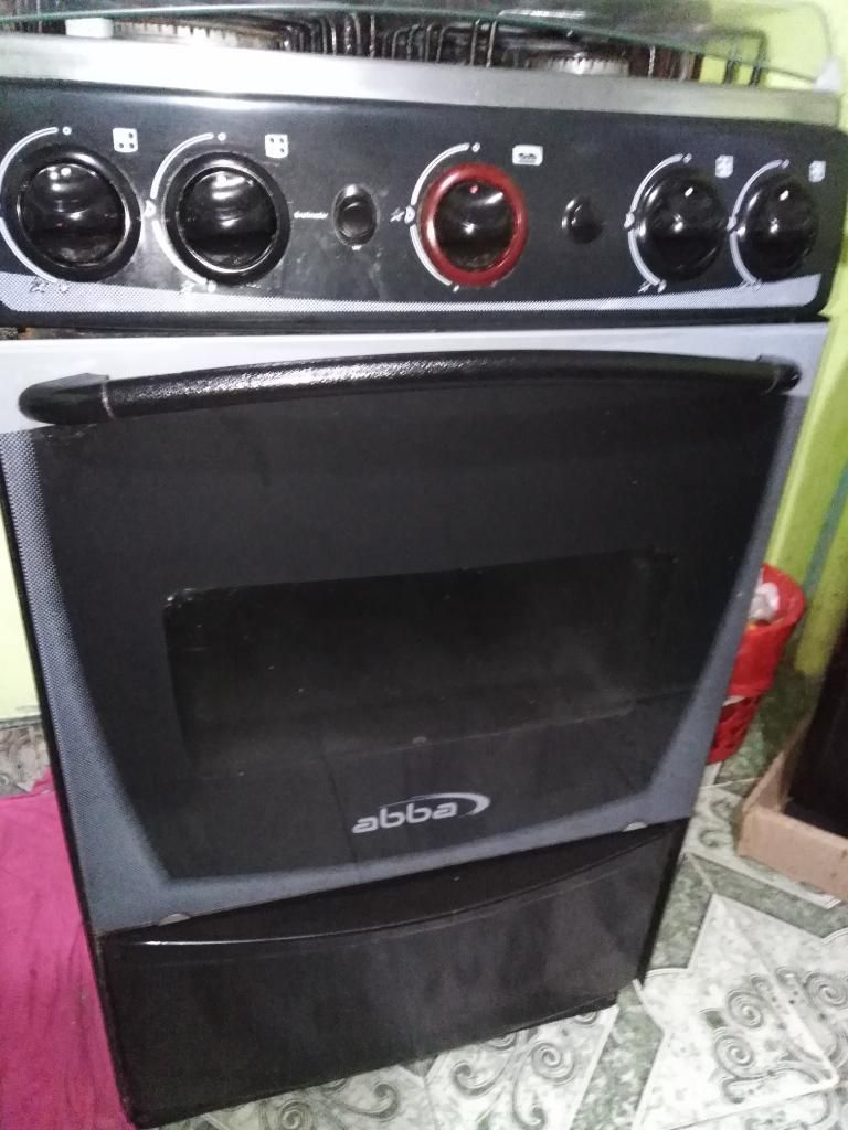 Vendo Estufa Abba con Horno