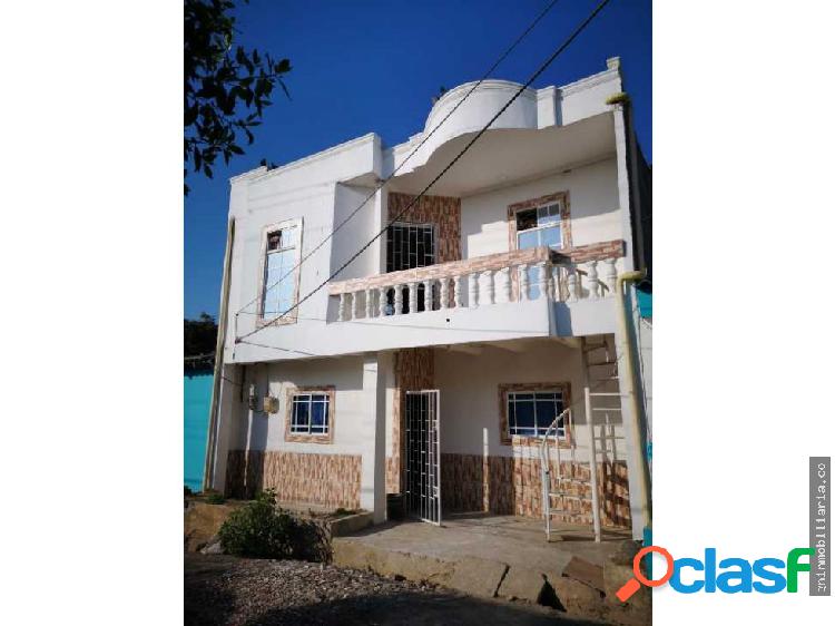 Venta de casa en moganbo, montería