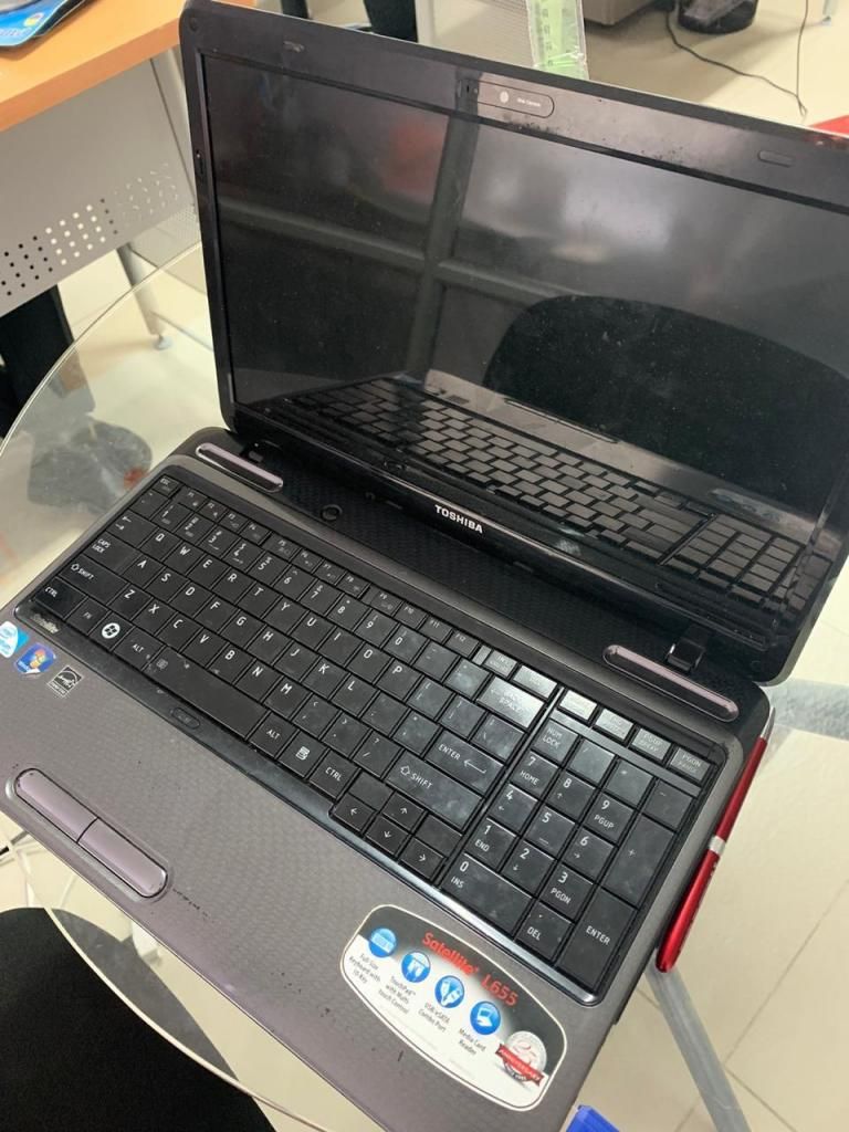 Laptop Toshiba Usada