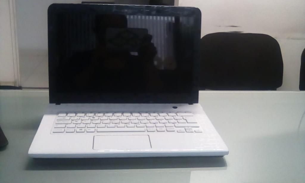 SONY VAIO SVECLW