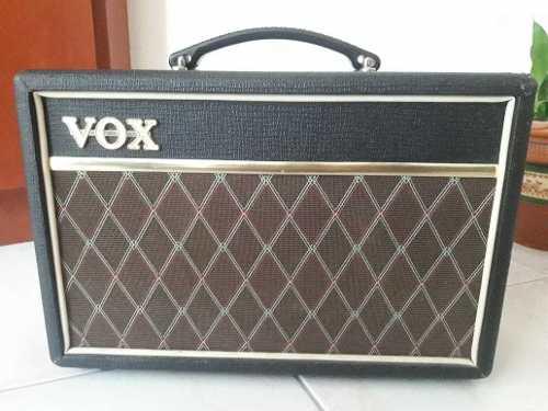Amplificador Vox Guitarra 9106. Está En Muy Buen Estado.