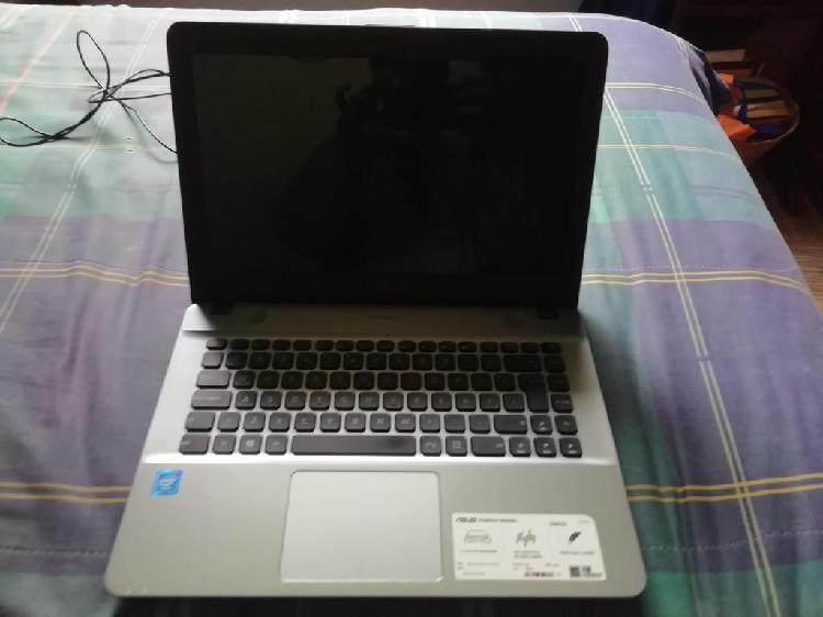 Notebook PC Asus Modelo X441N