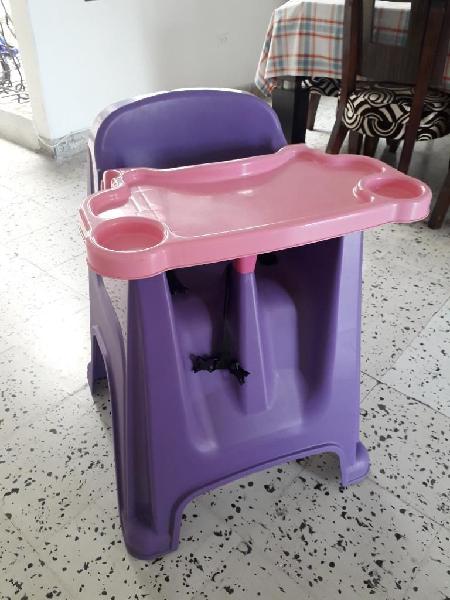 Comedor para Bebe en Buen Estado