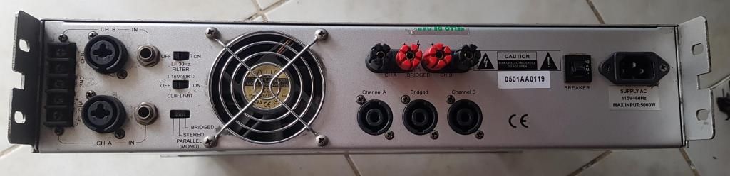 SoundKing AAHD Professional Power Amplifier