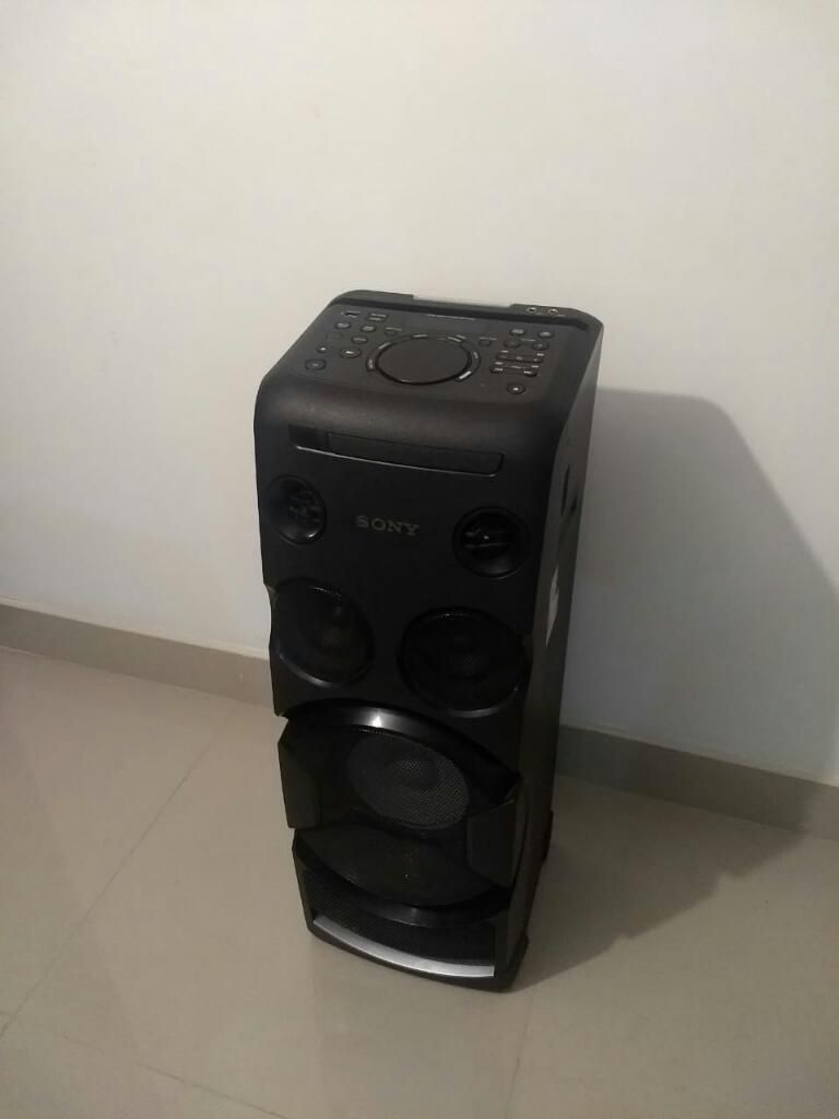 Torre de sonido sony mhc v44d como nueva poco uso