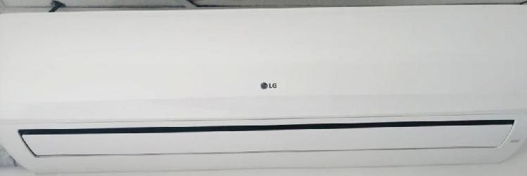 Aire acondicionado tipo mini split de 34000 BTU marca LG