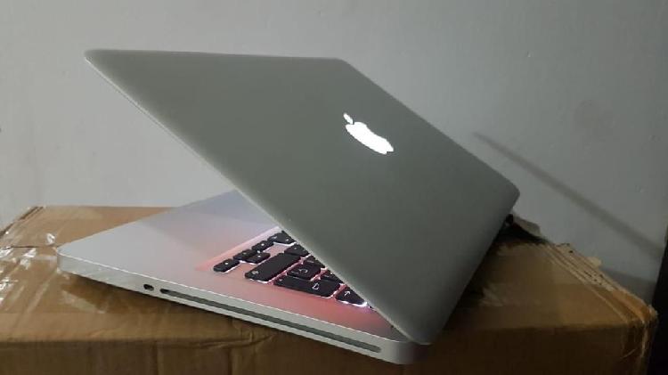 MacBook Pro 13" 2011 Intel Core i5 8GB SSD 256GB 2.4Ghz