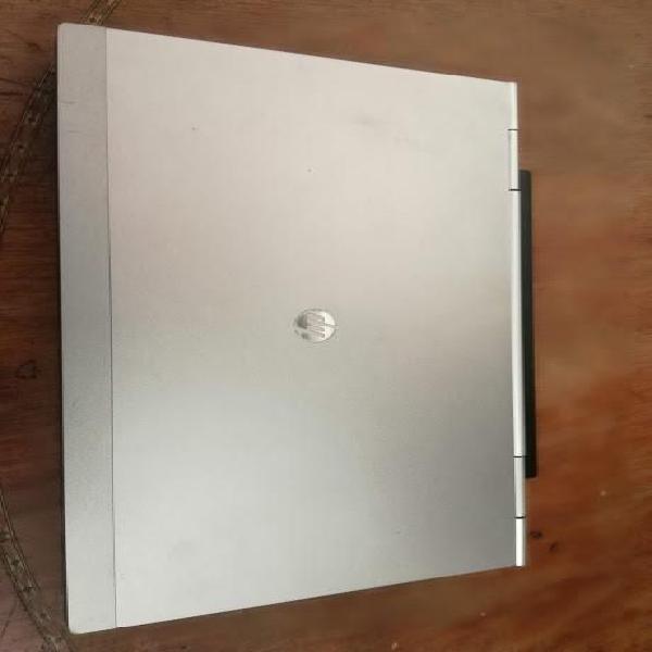 Portatil HP EliteBook 2570p core i5 4 ram lector de huella
