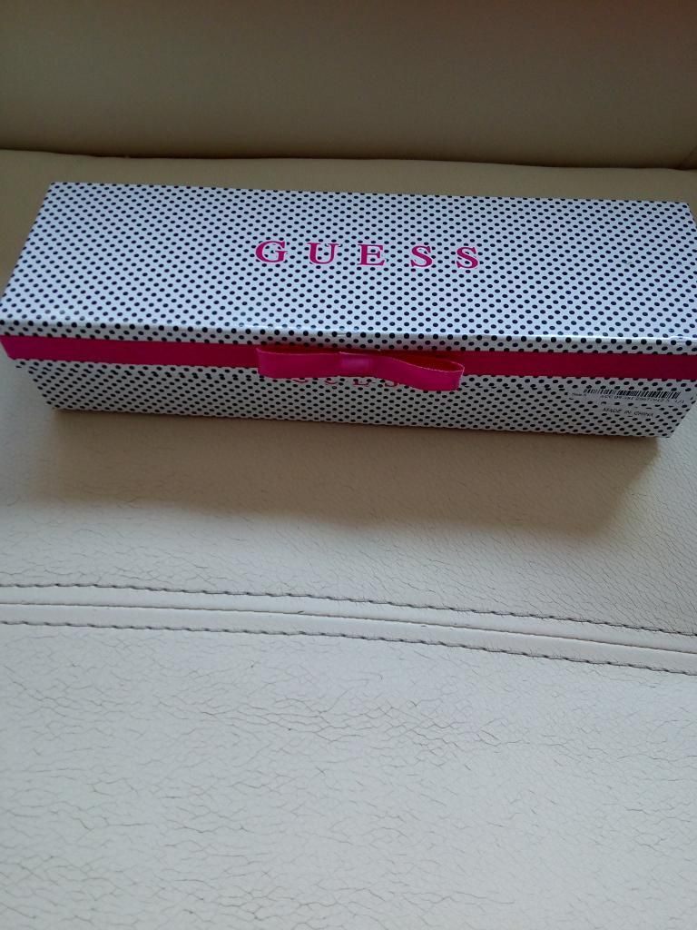 Pulsera Marca Guess Original