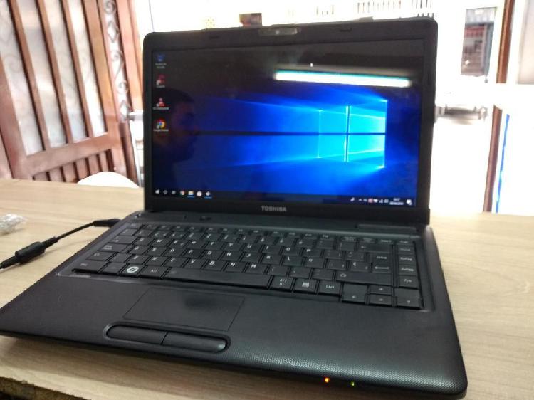 Toshiba Core I3