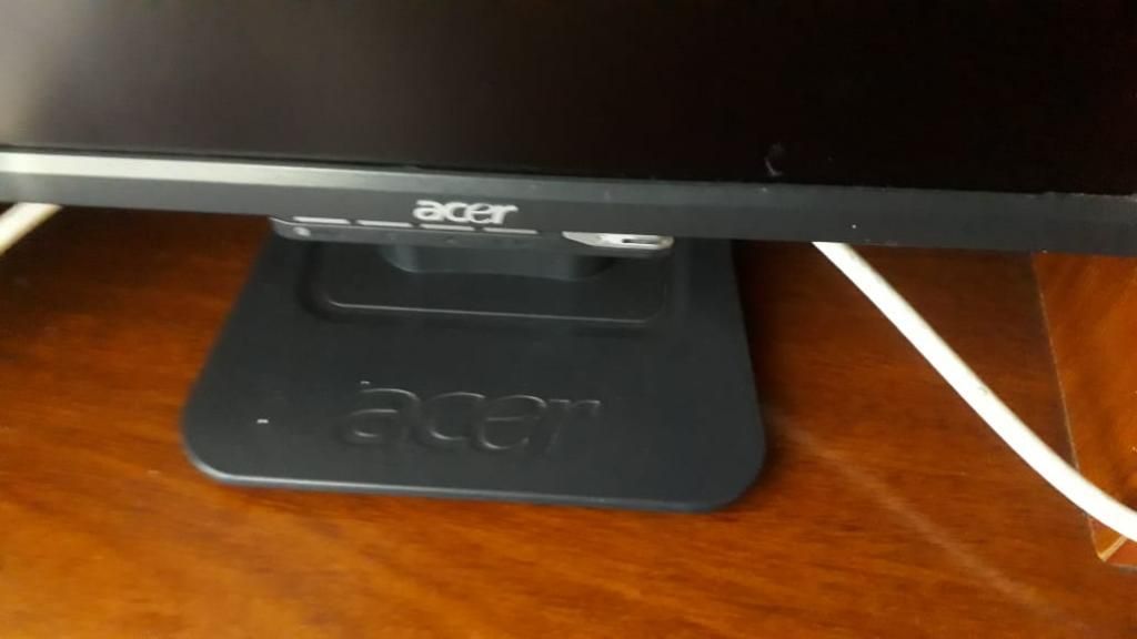 Vendo Monitor Acer en Buen Estado